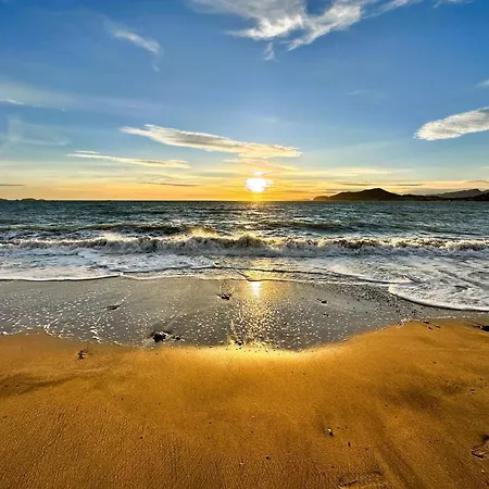 Hyeser - Pour 4 Personnes Sur Le Port D'hyeres Apartament *